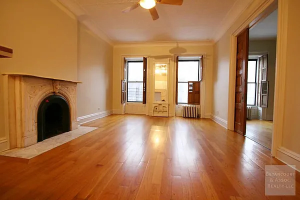 Rented by Dwell Residential Inc | media 1