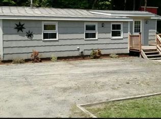 42 Evarts Rd, Hartland, VT 05052