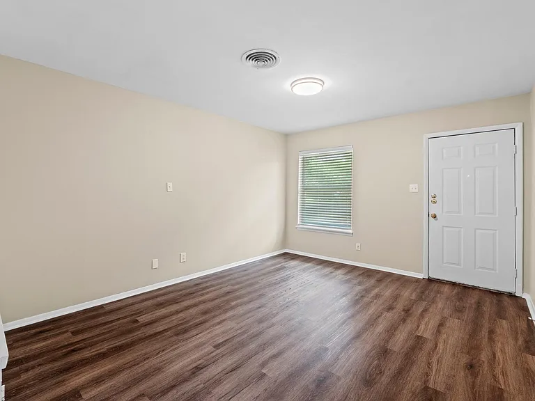 5118 Waterbrook Dr — Photo 7