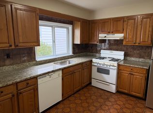 7712 New St #B, Glenside, PA 19038