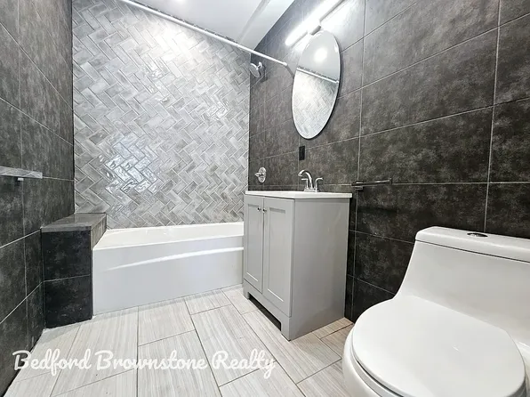 565 Midwood Street image 5 of 5