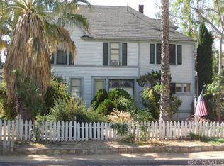 36 S San Mateo St, Redlands, CA 92373