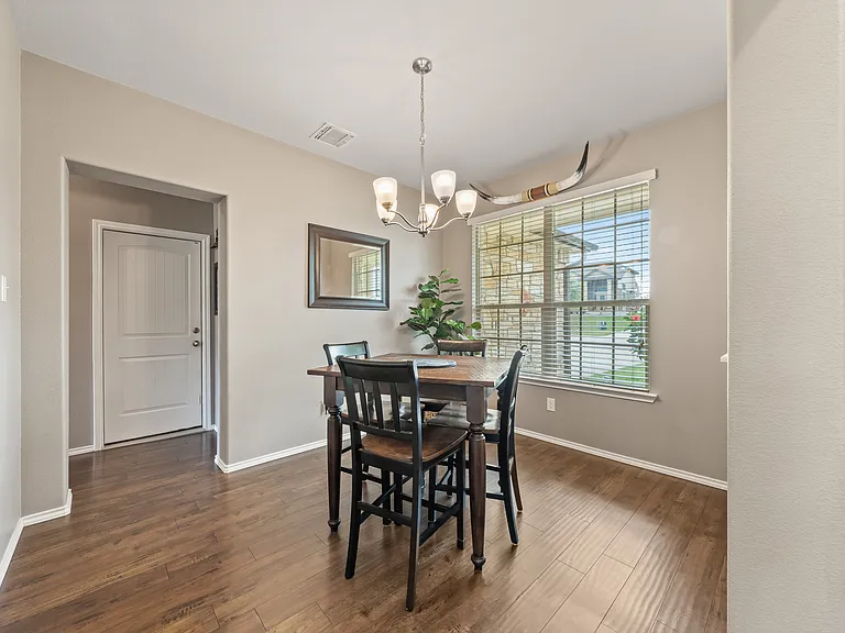 5221 Cicero Dr — Photo 16