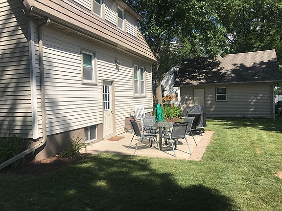 3rd image of 659 River Ave