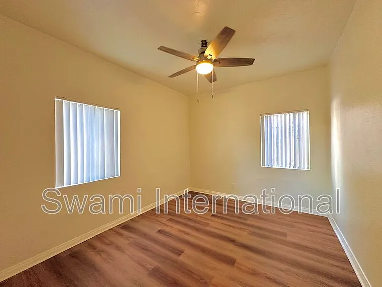 2080 Chestnut Ave — Photo 21