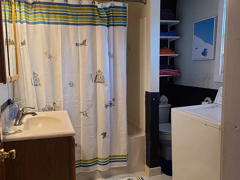 6 Academy St #2 — Photo 5