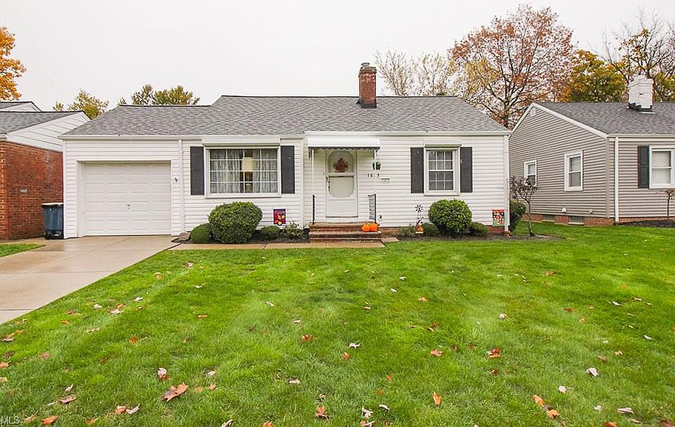 1st image of 1633 Curry Dr