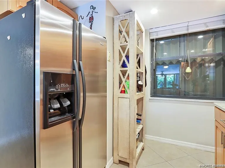 10600 S Ocean Dr #2 — Photo 13