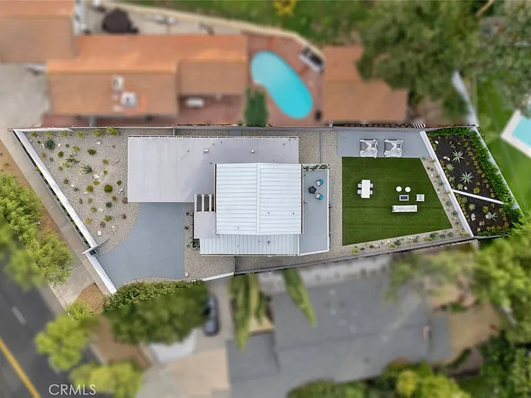4731 Topanga Canyon Blvd — Photo 39