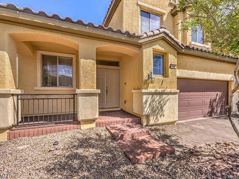 646 Ember Rock Ave — Photo 4