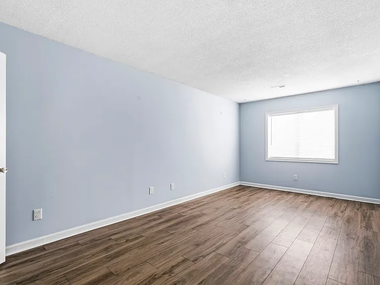 1451 Turkey Ridge Dr #D — Photo 22