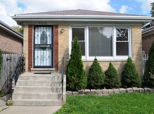 4032 W Addison St, Chicago, IL 60641