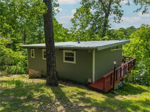 12231 Blueberry Ln, Lowell, AR 72745