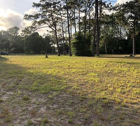 5th image of 15741 Northside Dr