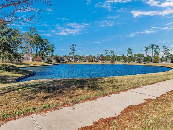 4th image of 15915 Flowercroft Ct