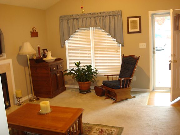 3rd image of 5321 Park Place Dr
