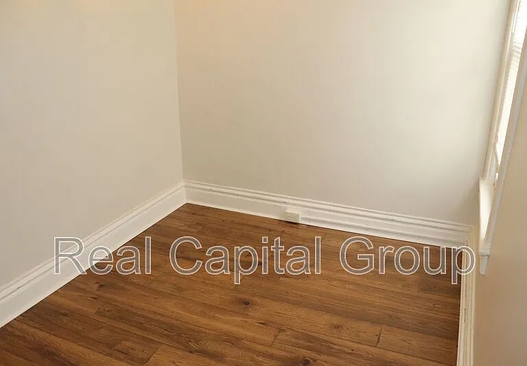 171 Lancaster St — Photo 15