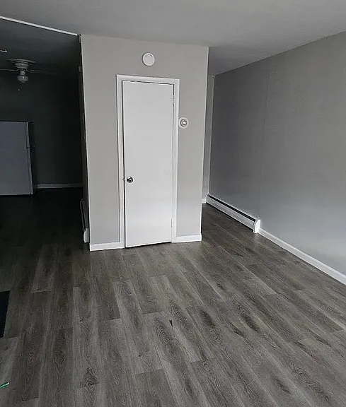 615 E Main St #D3 — Photo 30
