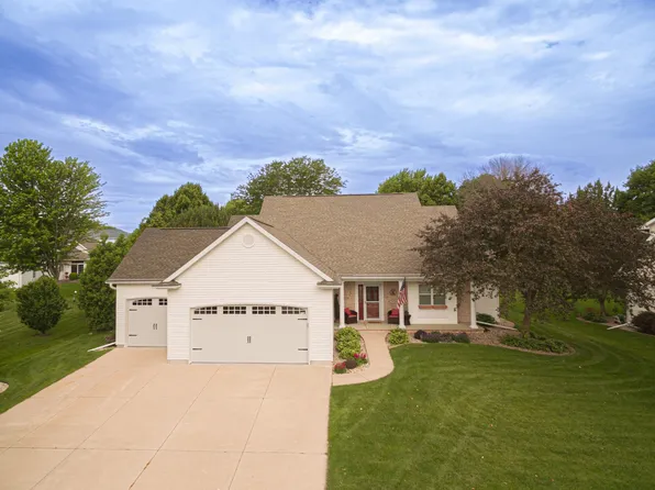 4211 N Windcross Dr, Appleton, WI 54913