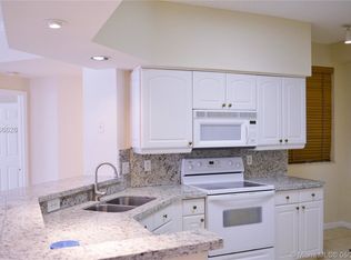 3225 NE 184th St APT 10101, Aventura, FL 33160