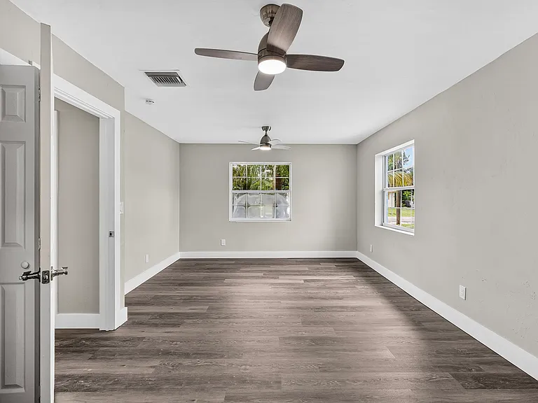 37 Seminole Ct #A — Photo 25