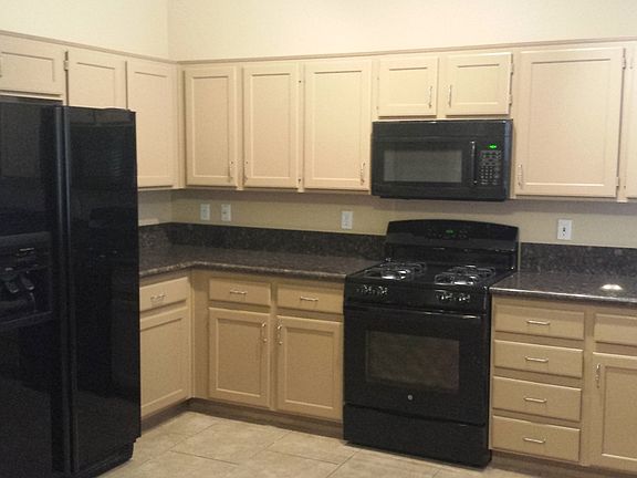 5th image of 727 Canyon Country Cir