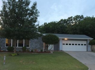 4505 Starlight Dr, Haltom City, TX 76117