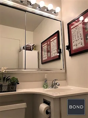 Rented by Bond New York | media 32