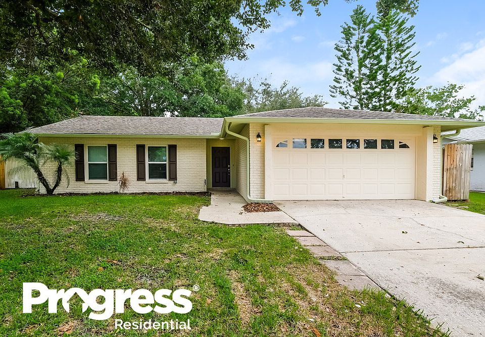 1st image of 15917 Eagle River Way