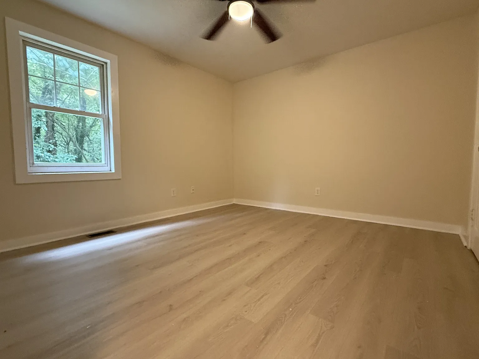 309 Reeceburg Road Southeast - 1 — Photo 4