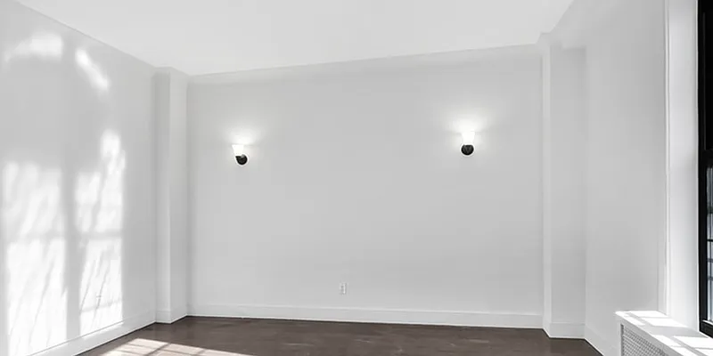 Rented by REZI | media 2