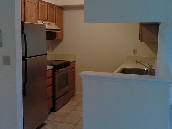 5th image of 40 Bayberry Dr #2nd