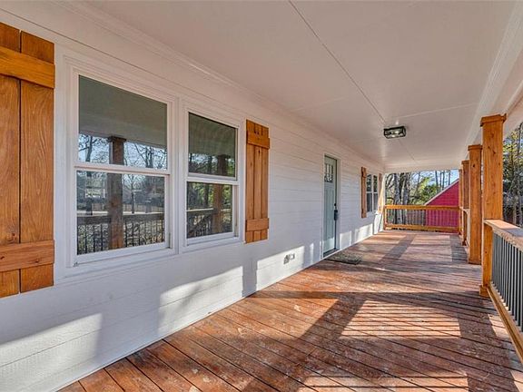 3rd image of 1541 Price Mill Rd