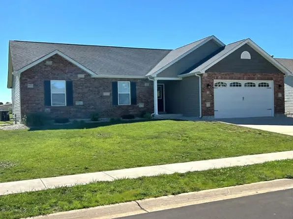 13 Berkshire Ct, Troy, MO 63379