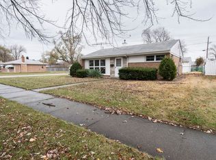 17303 Lorenz Ave, Lansing, IL