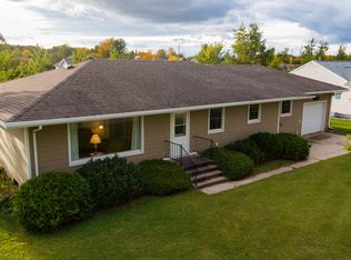 831 6th St SW, Wadena, MN 56482