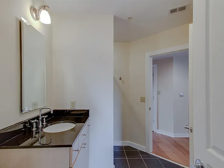 807 18th Ave #309 — Photo 20