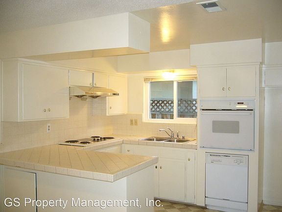 2nd image of 1401 Bing Dr
