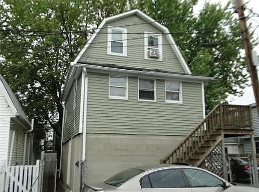 2nd image of 6 Leonard Rd