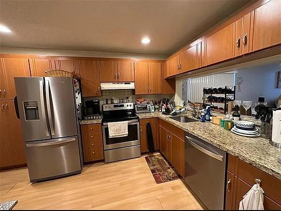 3rd image of 4795 NW 22nd St