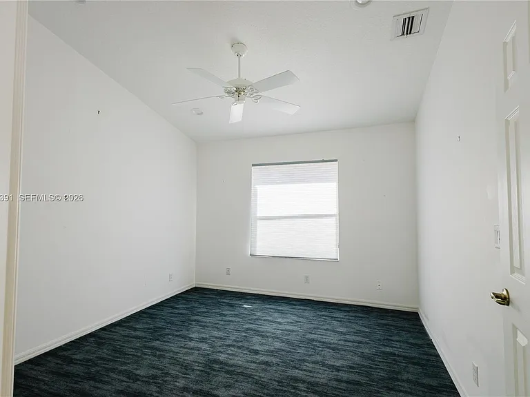 7577 Caprio Dr — Photo 11