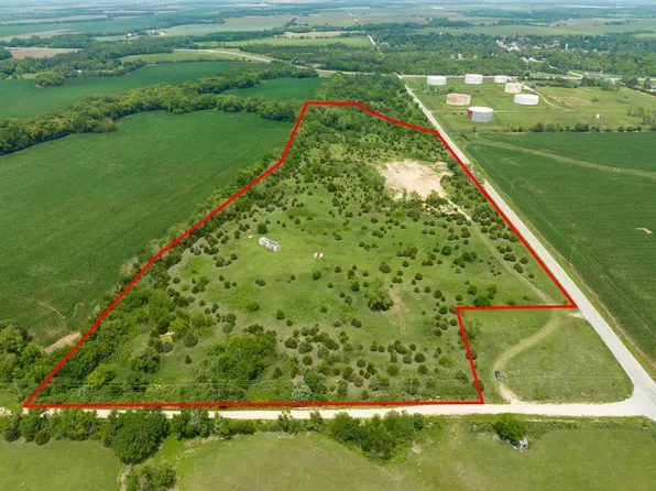 7049 NW Diamond Rd, Potwin, KS 67123