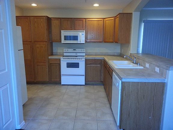 4th image of 3426 Oro Grande Blvd APT 101