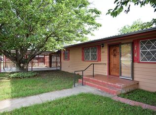 408 N 17th St, Alpine, TX 79830