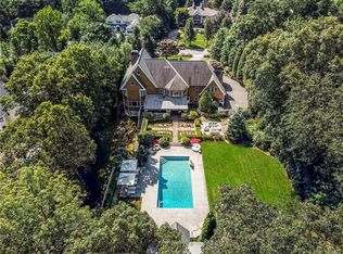 12 Hobby Farm Dr, Bedford, NY 10506