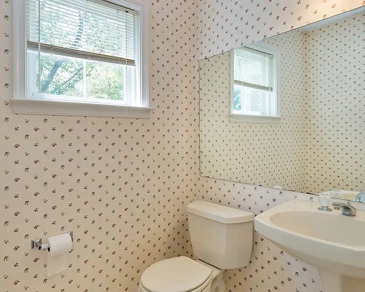 1482 Ashland Dr — Photo 13