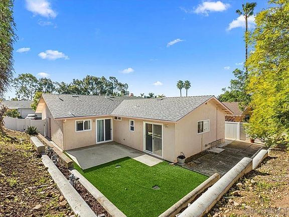 5th image of 6566 Glidden Ln