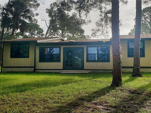 2nd image of 1050 Joel Ct