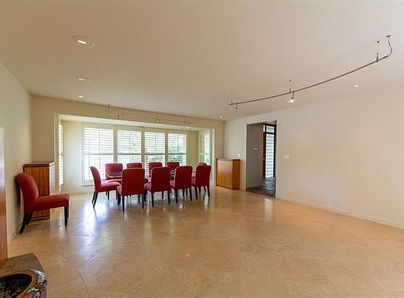 5th image of 1151 Werth Ave