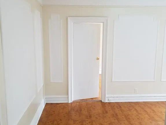 3rd image of 5 Gardner Ave APT 32